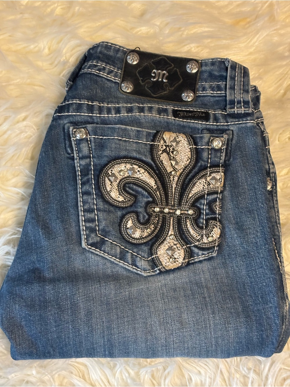 Miss Me JP6163B Rhinestone Bootcut Jeans Blue Medium Wash Women's Denim 27 X 34